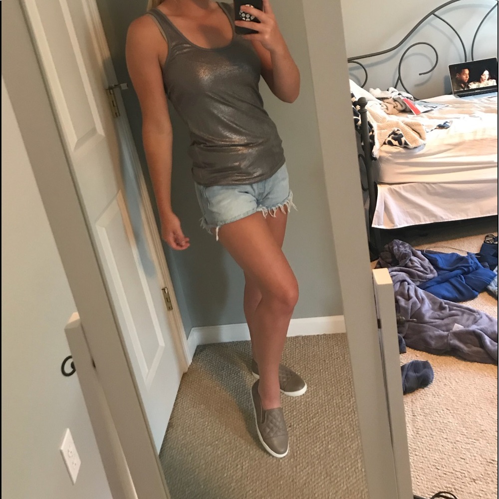 Boyfriend tank